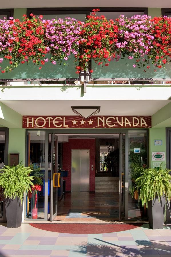 Hotel Nevada Белларія-Іджеа-Марина Екстер'єр фото